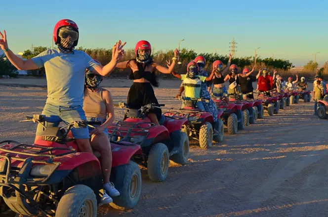 Quad Safari Hurghada – Wüste & Beduinendorf'